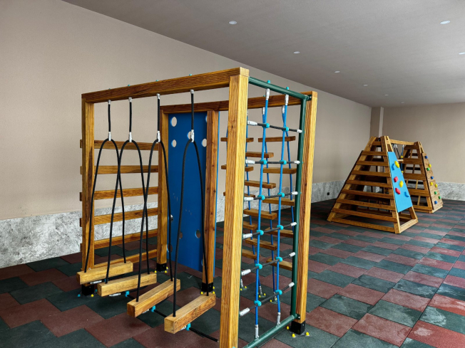 Spacious 2+1 Apartment in a New Building in Mahmutlar — Ideal for Living or Rental