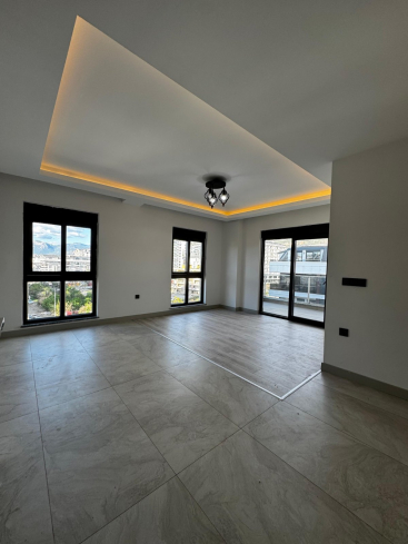Spacious 2+1 Apartment in a New Building in Mahmutlar — Ideal for Living or Rental