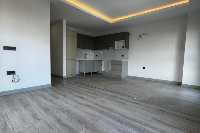 Spacious 2+1 Apartment in a New Building in Mahmutlar — Ideal for Living or Rental