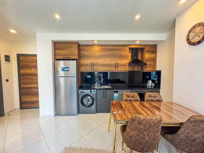 Furnished 1+1 Apartment in Mahmutlar with Resort-Style Infrastructure