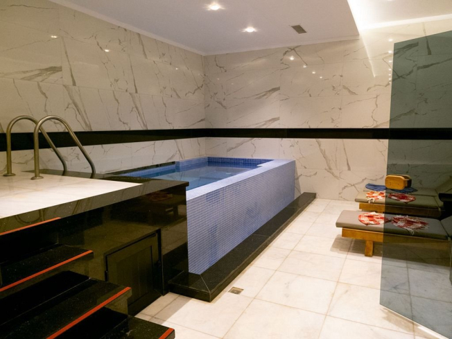 Furnished 1+1 Apartment in Mahmutlar with Resort-Style Infrastructure