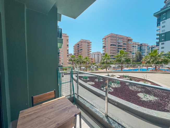 Furnished 1+1 Apartment in Mahmutlar with Resort-Style Infrastructure