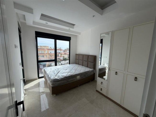 Modern 1+1 Apartment in Alanya City Center with Hotel-Style Infrastructure