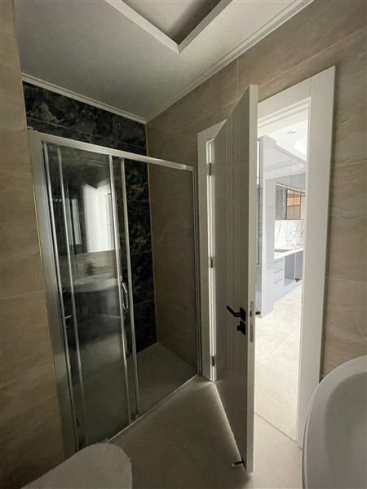 Modern 1+1 Apartment in Alanya City Center with Hotel-Style Infrastructure