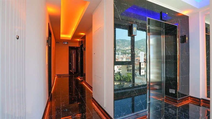 Modern 1+1 Apartment in Alanya City Center with Hotel-Style Infrastructure
