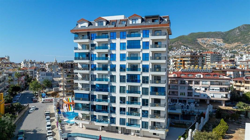 Modern 1+1 Apartment in Alanya City Center with Hotel-Style Infrastructure