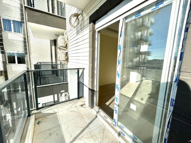 New 1+1 Apartment in Avsallar with City and Nature Views