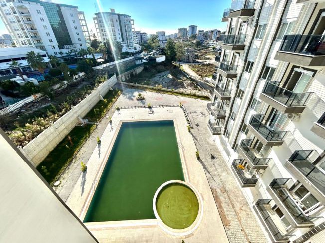 New 1+1 Apartment in Avsallar with City and Nature Views