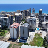 New 1+1 apartment in Mahmutlar with installment plan near the sea
