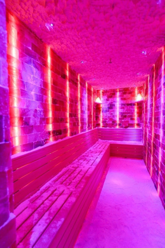 Modern Apartment in Mahmutlar with Resort Facilities and Rental Opportunity