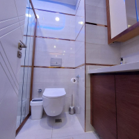 Modern Apartment in Mahmutlar with Resort Facilities and Rental Opportunity