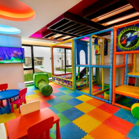 Modern Apartment in Mahmutlar with Resort Facilities and Rental Opportunity