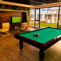 Modern Apartment in Mahmutlar with Resort Facilities and Rental Opportunity