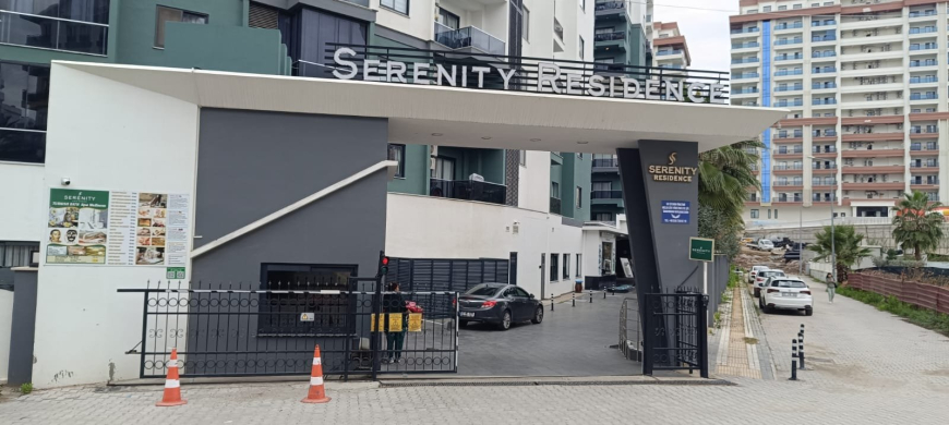 Modern Apartment in Mahmutlar with Resort-Style Living and Rental Potential