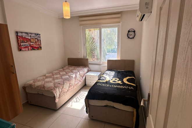 Spacious 1+1 Apartment Just 200 Meters from the Sea in Mahmutlar