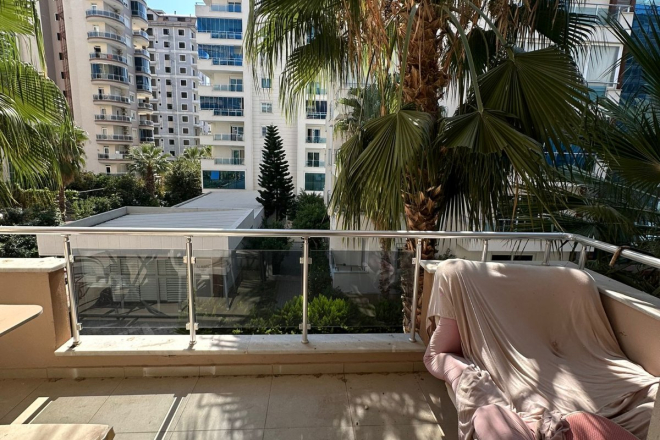 Spacious 1+1 Apartment Just 200 Meters from the Sea in Mahmutlar