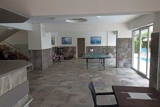 Fully Furnished Studio Apartment Just 300 Meters from the Sea in Mahmutlar