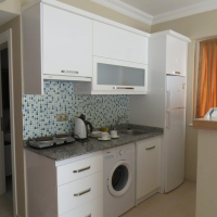 Fully Furnished Studio Apartment Just 300 Meters from the Sea in Mahmutlar