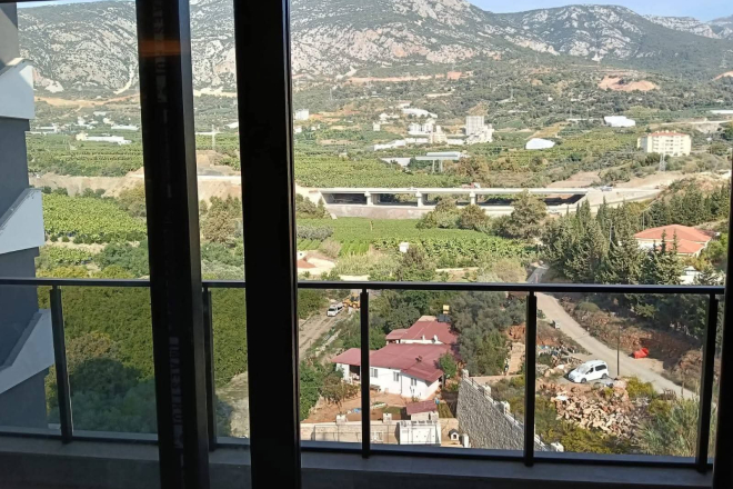 High-Floor Studio Apartment with Panoramic Views in Mahmutlar