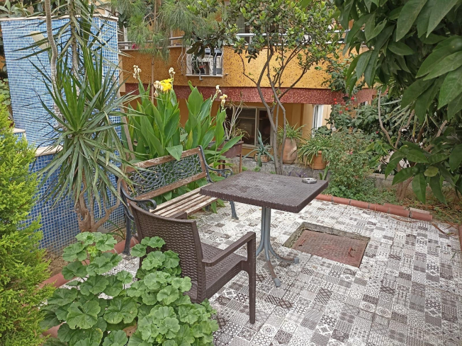 Fully Furnished Studio Apartment Just 300 Meters from the Sea in Mahmutlar