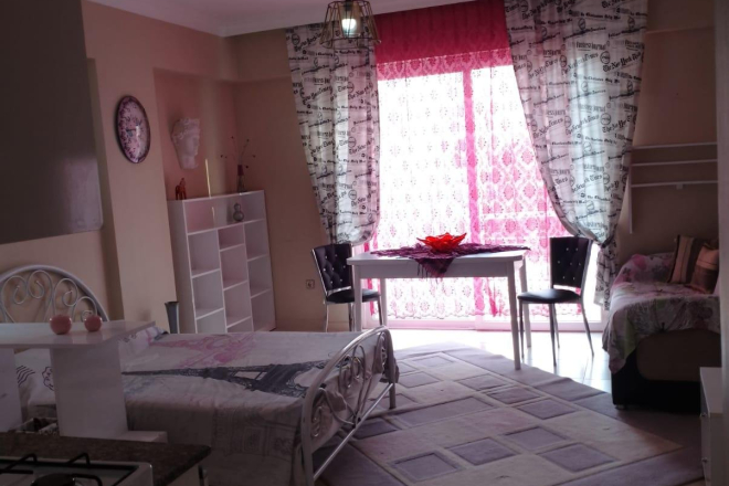 Fully Furnished Studio Apartment Just 300 Meters from the Sea in Mahmutlar