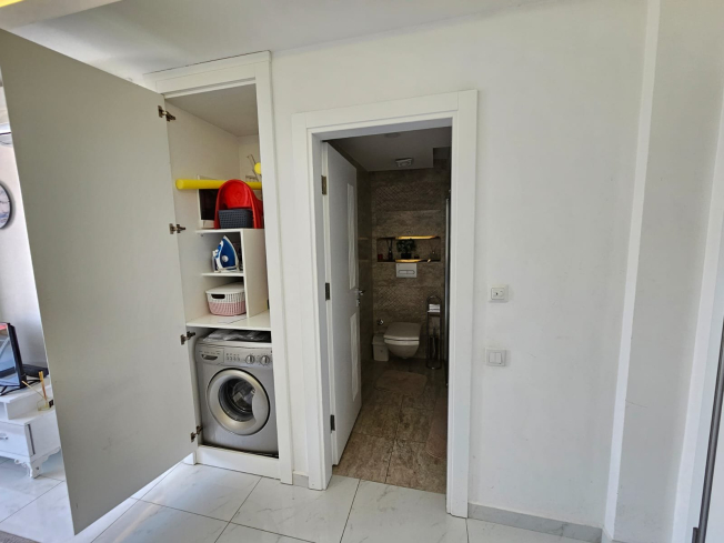 Fully Furnished 1+1 Apartment Suitable for Living and Rental in Alanya