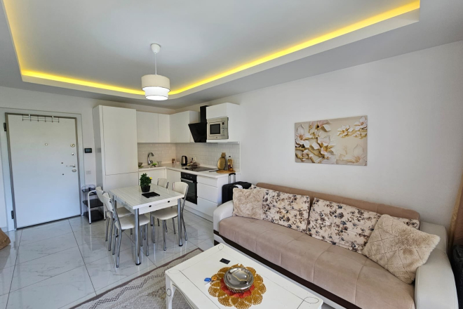 Fully Furnished 1+1 Apartment Suitable for Living and Rental in Alanya