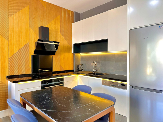 Modern 1+1 Apartment Near Cleopatra Beach — Ideal for Rental and Residence Permit