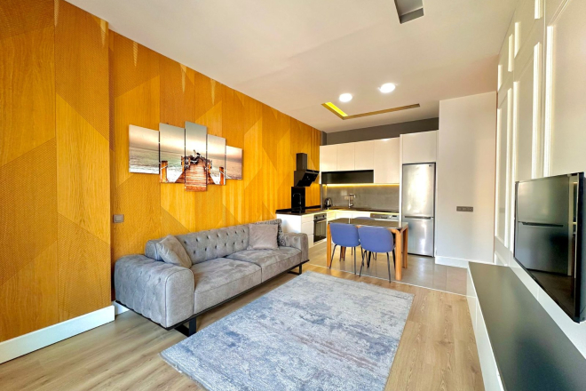 Modern 1+1 Apartment Near Cleopatra Beach — Ideal for Rental and Residence Permit