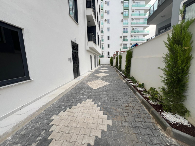 New Apartment Within Walking Distance to the Sea in Mahmutlar