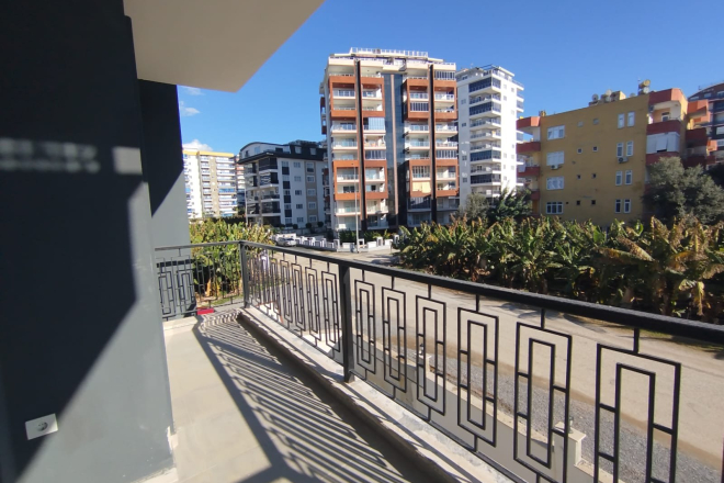 New Apartment Within Walking Distance to the Sea in Mahmutlar