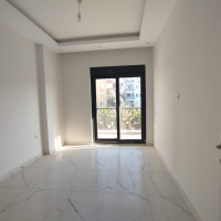 New Apartment Within Walking Distance to the Sea in Mahmutlar