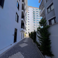 New Apartment Within Walking Distance to the Sea in Mahmutlar