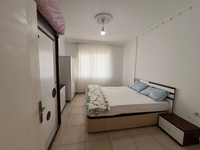 Move-in ready 1+1 apartment near the sea in Mahmutlar