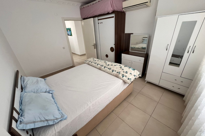 Move-in ready 1+1 apartment near the sea in Mahmutlar