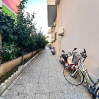 Move-in ready 1+1 apartment near the sea in Mahmutlar