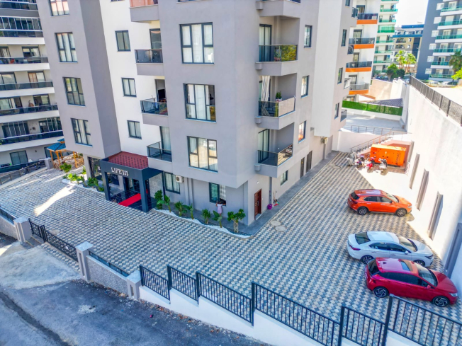 Bright Apartment with Open Views in a New Building in Mahmutlar