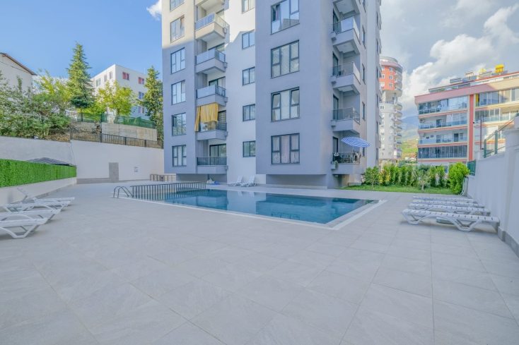 Bright Apartment with Open Views in a New Building in Mahmutlar