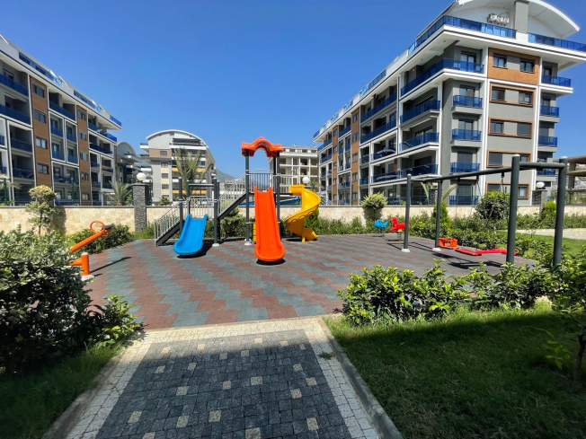 1+1 Apartment for Rent in Alanya, Kargicak — 100 meters to the Beach, New Residence 2023, All Inclusive