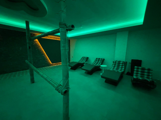 1+1 Apartment for Rent in Alanya, Kargicak — 100 meters to the Beach, New Residence 2023, All Inclusive