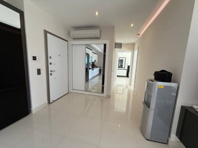 2+1 Apartment for Rent in Alanya, Kargicak — Private Beach Access, 100m to Sea, All Inclusive