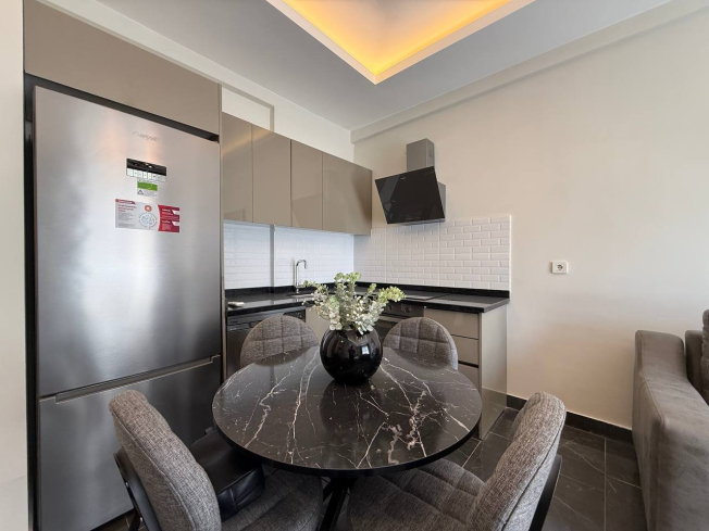 Modern 1-bedroom apartment in Mahmutlar for holiday rental