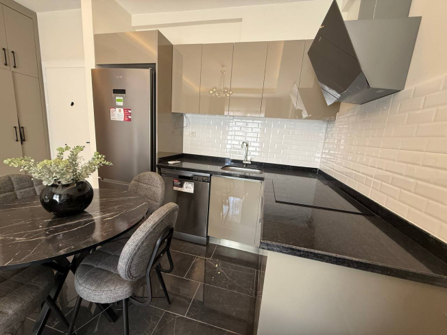 Modern 1-bedroom apartment in Mahmutlar for holiday rental