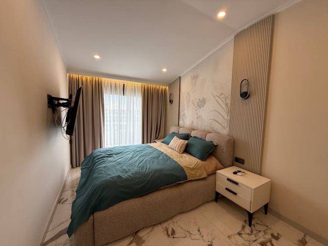 Large 4-bedroom apartment with sea view in Oba, Alanya