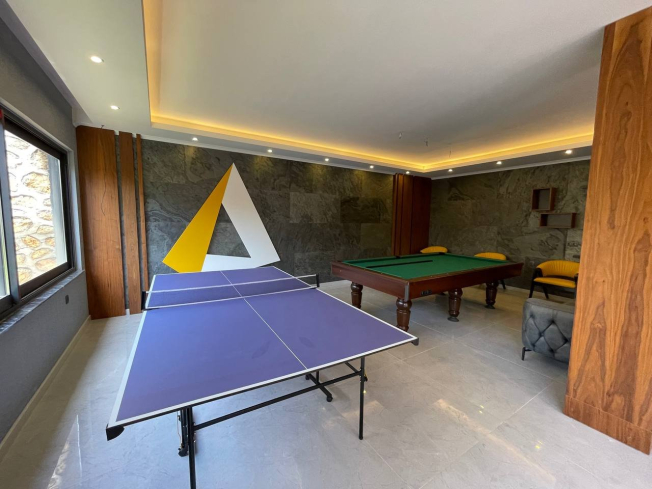 Large 4-bedroom apartment with sea view in Oba, Alanya