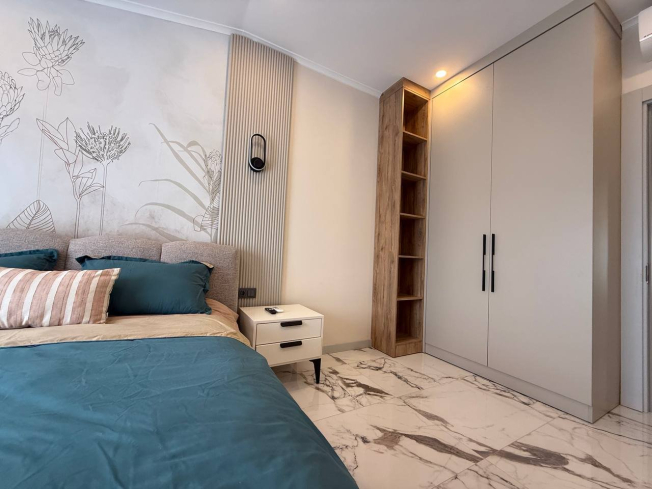 Large 4-bedroom apartment with sea view in Oba, Alanya