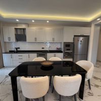 Large 4-bedroom apartment with sea view in Oba, Alanya