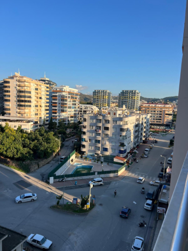 1-bedroom apartment in Mahmutlar within walking distance to the beach
