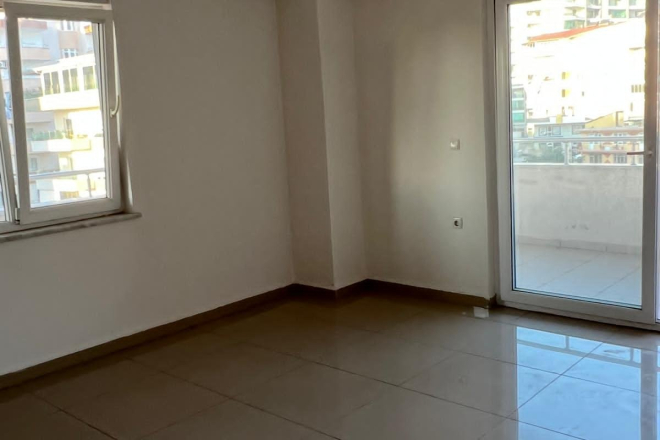 1-bedroom apartment in Mahmutlar within walking distance to the beach