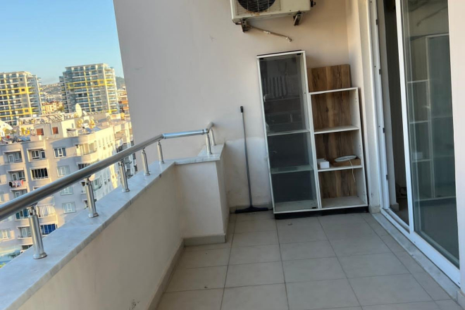 1-bedroom apartment in Mahmutlar within walking distance to the beach